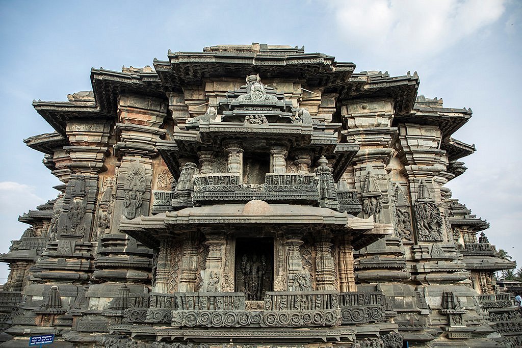 Hassan - Halebid - Belur - Hassan