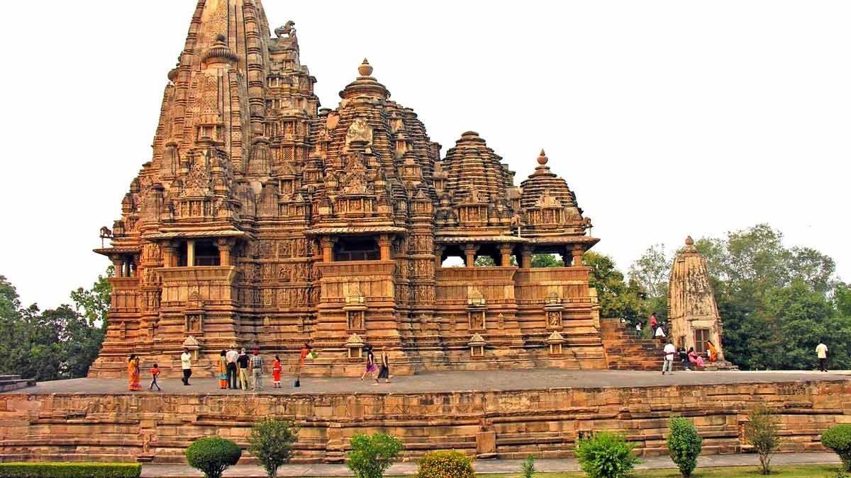 Khajuraho (visites / train de nuit pour Varanasi)