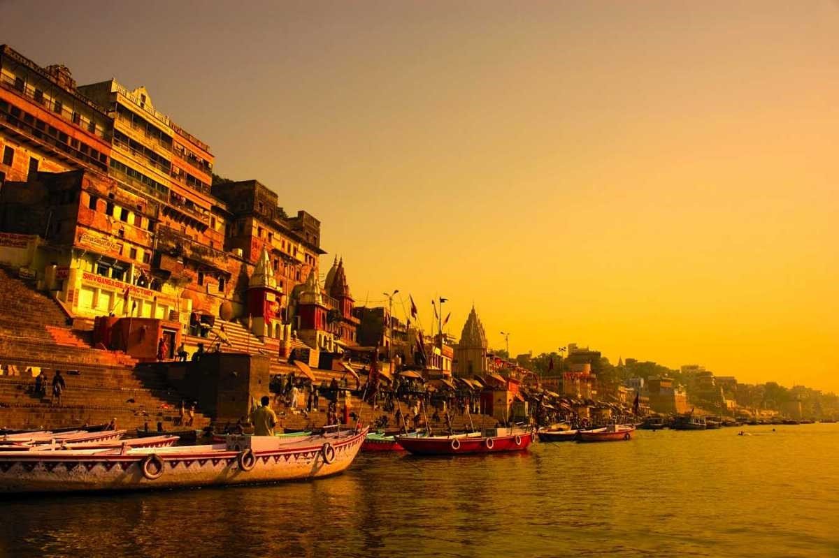 Khajuraho - Varanasi